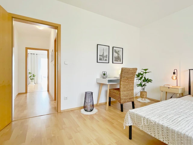 Prodej 4+kk 78 m² + balkón 2 m² + parkování