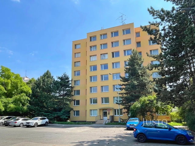 Prodej 4+1 73 m² + lodžie 7 m²