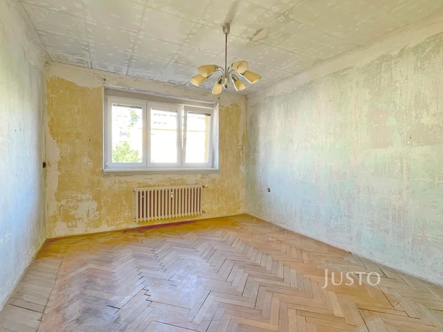 Prodej 2+1 54 m² + parkování