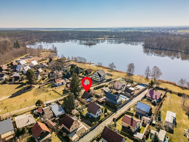 Prodej chaty 55 m² s pozemkem 331 m² + terasa 4 m²