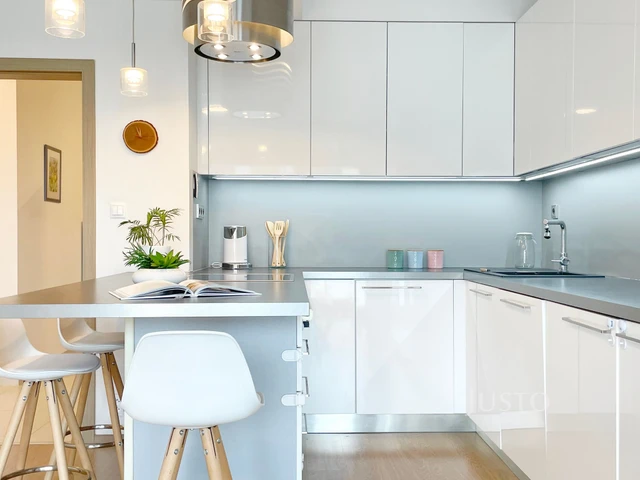 Prodej 3+kk 69 m² + balkón 6 m² + parkování