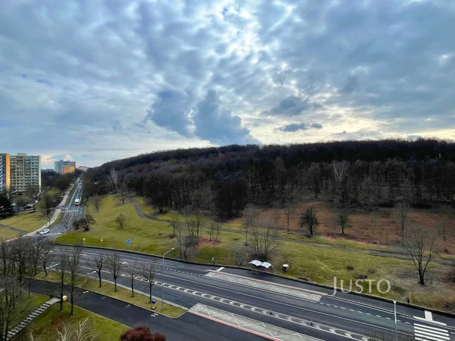 Pronájem 1+1 39 m² + lodžie 6 m²