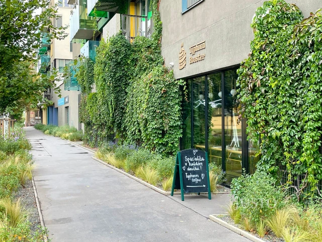 Prodej 2+kk 53 m² + parkování