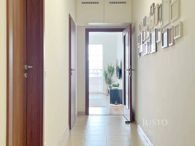 Prodej 3+kk 82 m² + lodžie 3 m² + balkón 3 m² + garáž