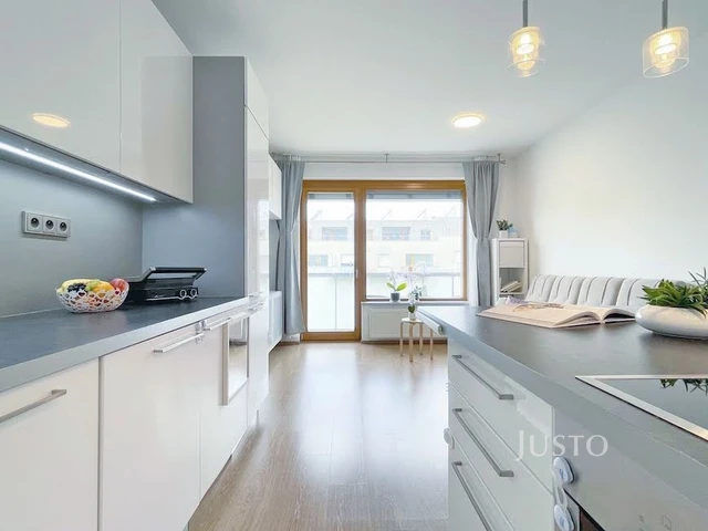 Prodej 3+kk 69 m² + balkón 6 m² + parkování