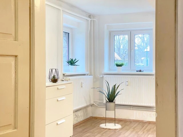 Prodej 2+1 55 m² + parkování