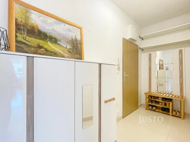 Prodej 3+kk 69 m² + balkón 6 m² + parkování