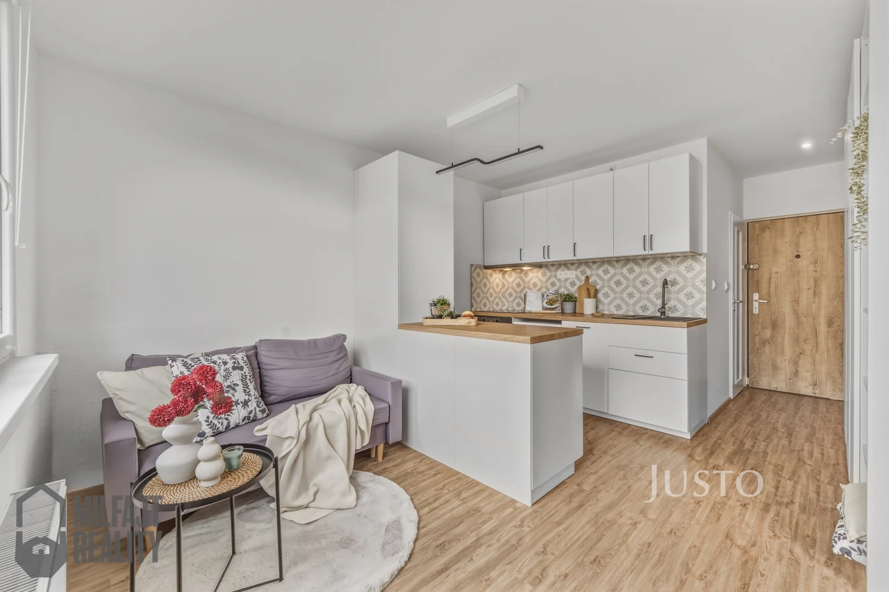 Prodej 2+kk 41 m² + lodžie