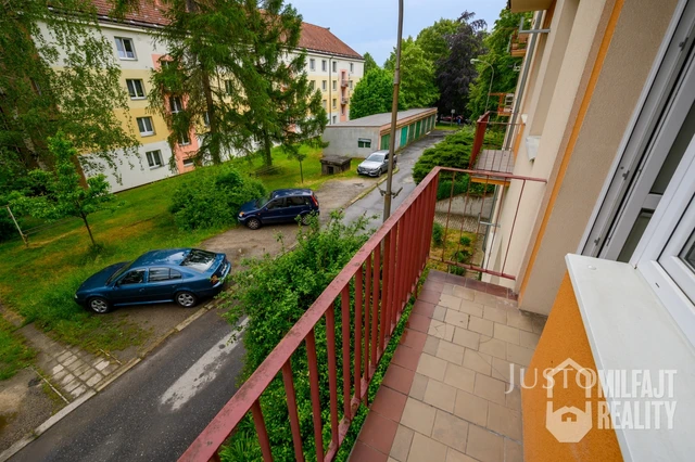 Pronájem 3+1 65 m² + balkón 2 m²