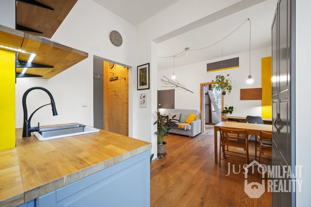 Prodej 2+1 33 m²