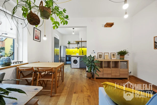 Prodej 2+1 33 m²