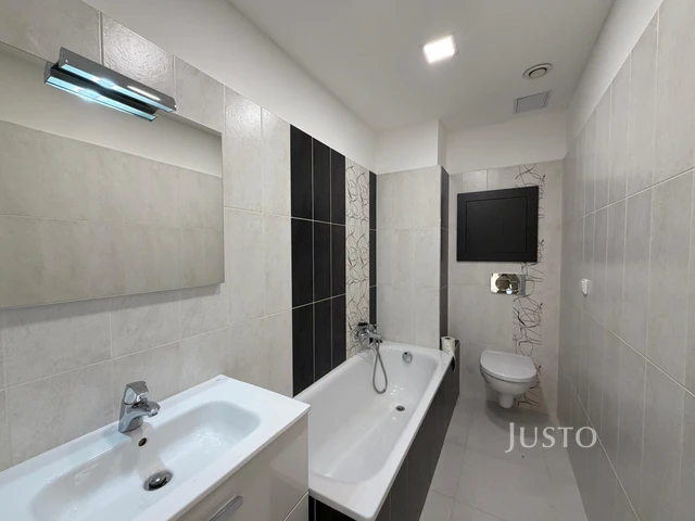 Pronájem 2+kk 42 m²