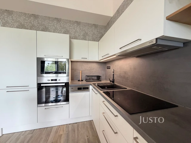 Pronájem 2+kk 43 m²