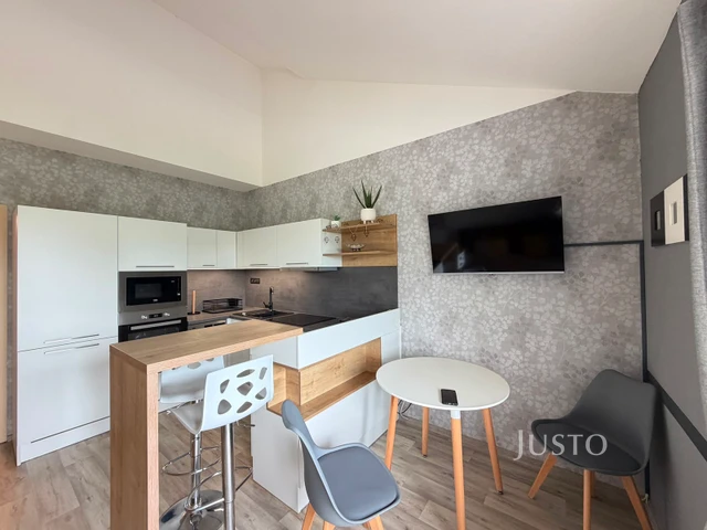 Pronájem 2+kk 43 m²