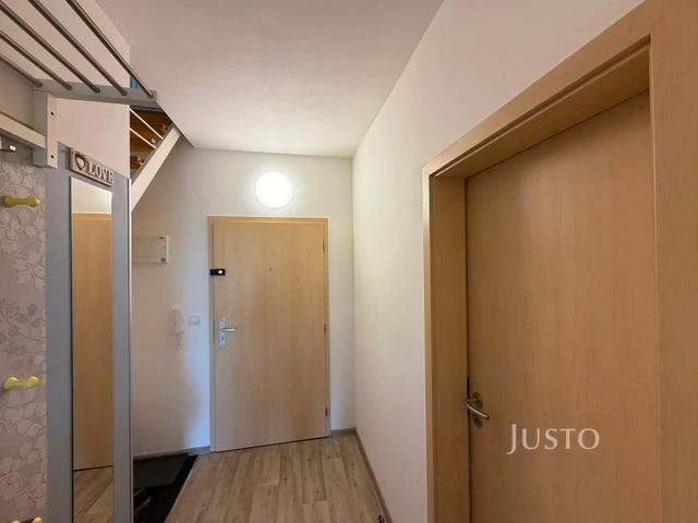 Pronájem 2+kk 43 m²
