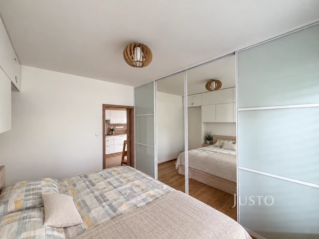 Pronájem 2+kk 47 m² + zahrada + parkování