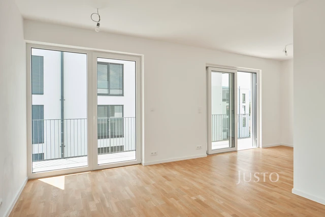Prodej 2+kk 58 m² + zahrada 115 m² + terasa 15 m² + parkování