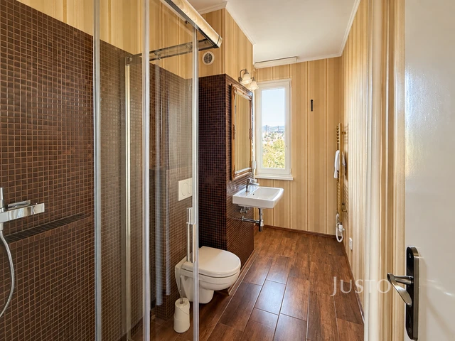 Pronájem 3+1 67 m² + balkón