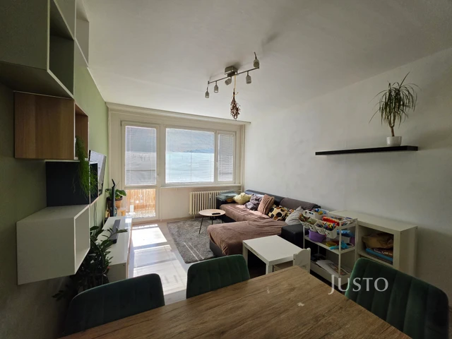Pronájem 3+1 67 m² + lodžie + parkování