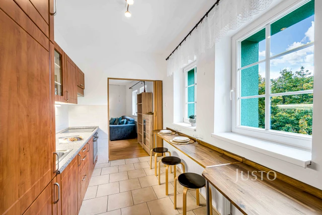 Prodej 1+1 46 m² + garáž
