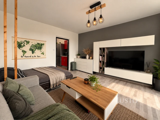 Pronájem 1+kk 30 m² + lodžie