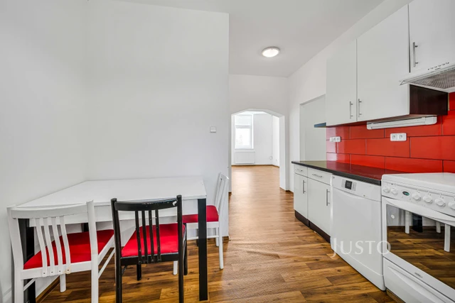 Prodej 1+1 56 m² + zahrada 430 m² + parkování