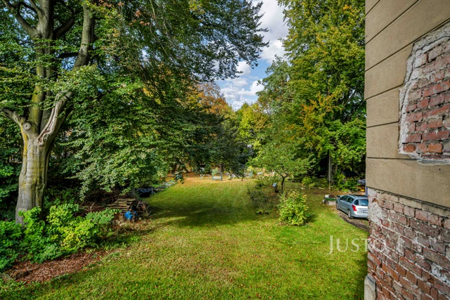 Prodej 1+1 56 m² + zahrada 430 m² + parkování