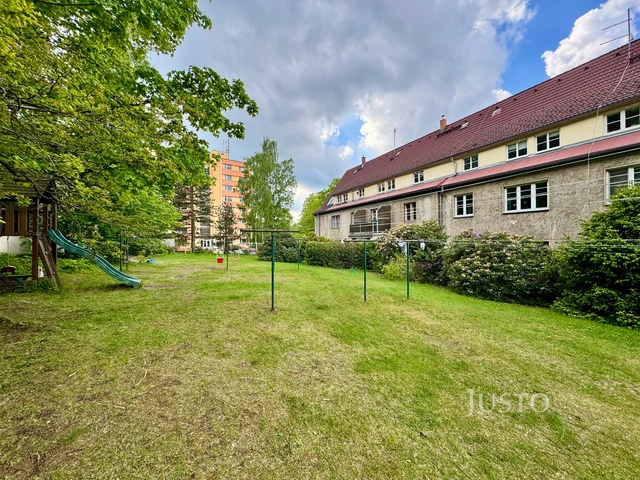 Pronájem 2+1 45 m² + parkování