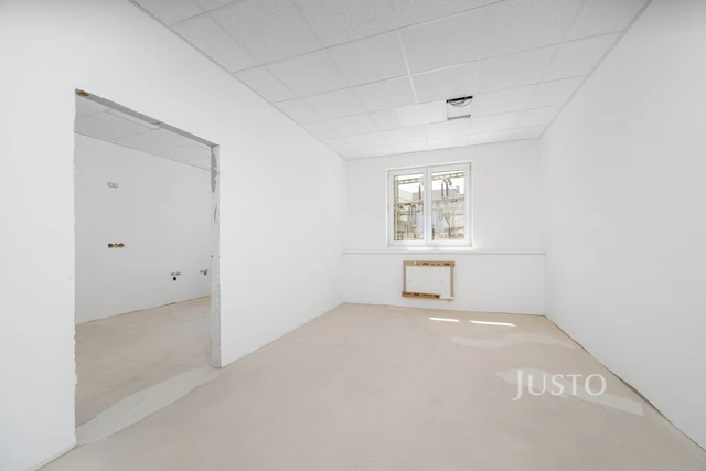 Pronájem kanceláří 30 m²