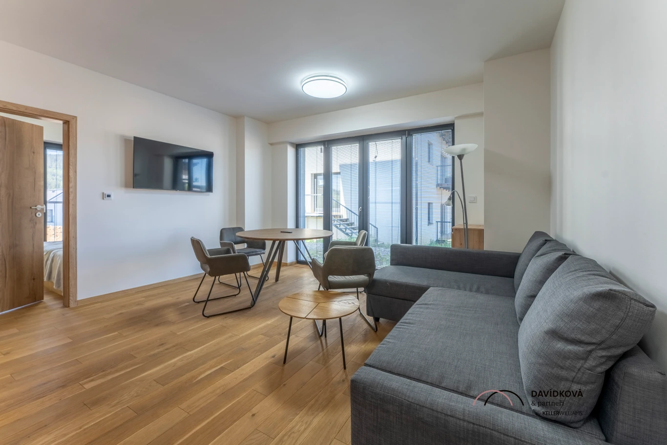 Prodej 2+kk 38 m² + terasa + parkování — Loučná pod Klínovcem – Loučná