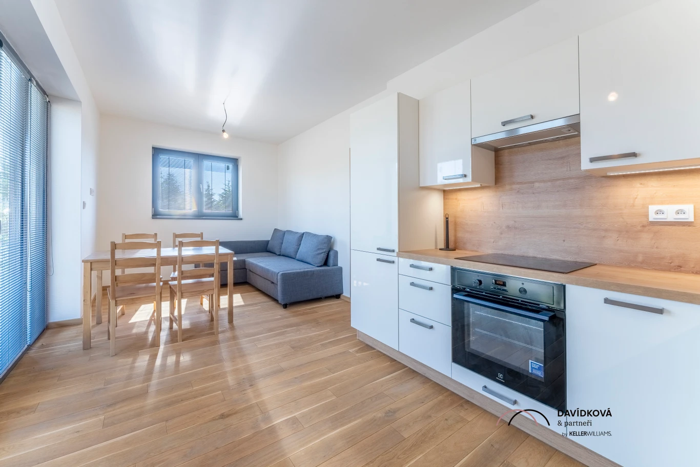 Prodej 2+kk 34 m² + parkování — Loučná pod Klínovcem – Loučná