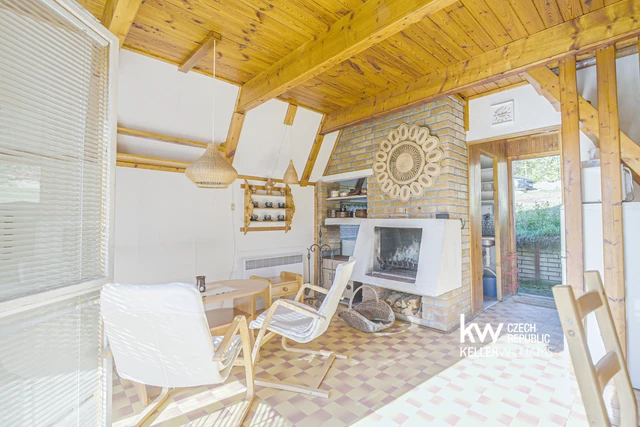 Prodej chaty 57 m² s pozemkem 431 m² + balkón