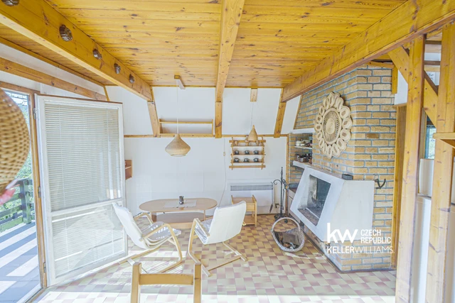 Prodej chaty 57 m² s pozemkem 431 m² + balkón