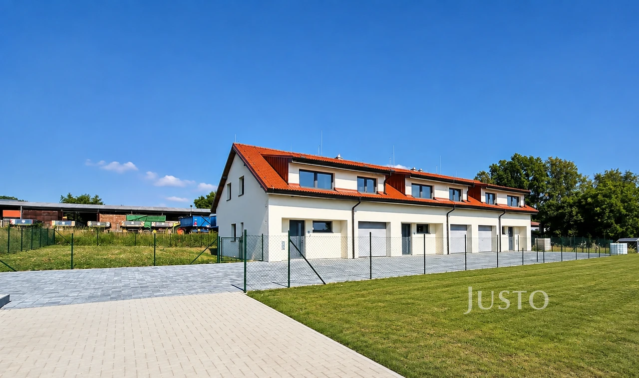 Prodej rodinného domu 174 m² s pozemkem 197 m² + terasa