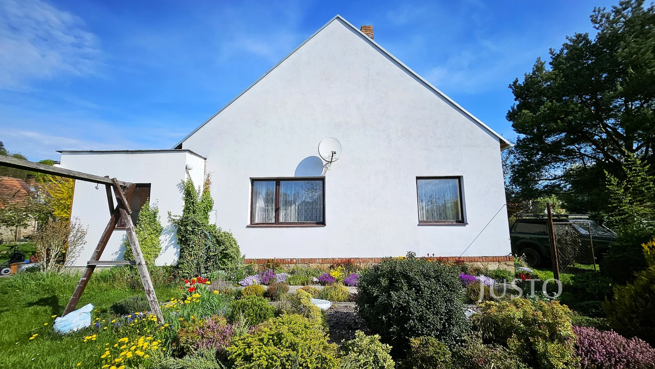 Prodej rodinného domu 51 m² s pozemkem 685 m²