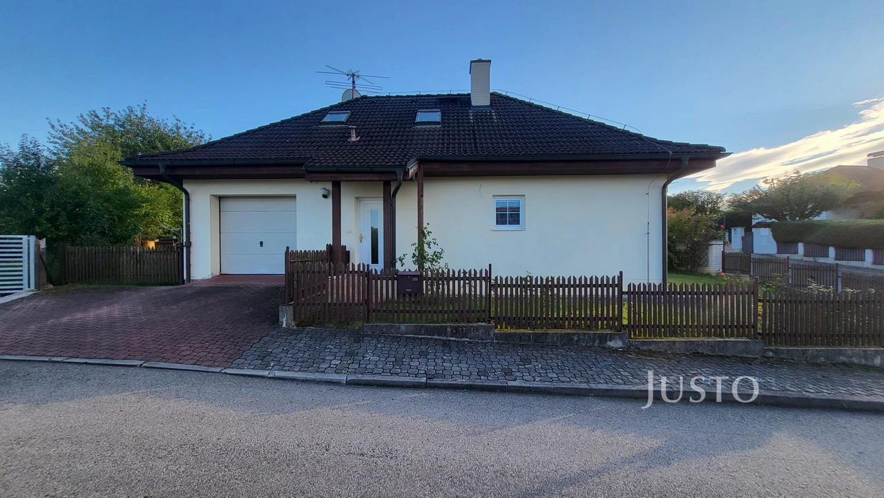 Prodej rodinného domu 131 m² s pozemkem 538 m² + terasa 22 m²