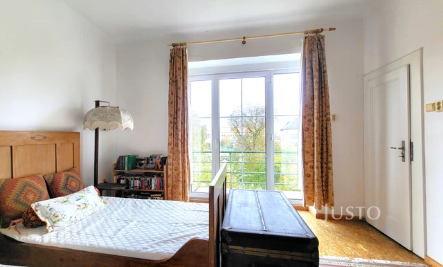 Prodej vícegeneračního domu 454 m² s pozemkem 1145 m² + balkón