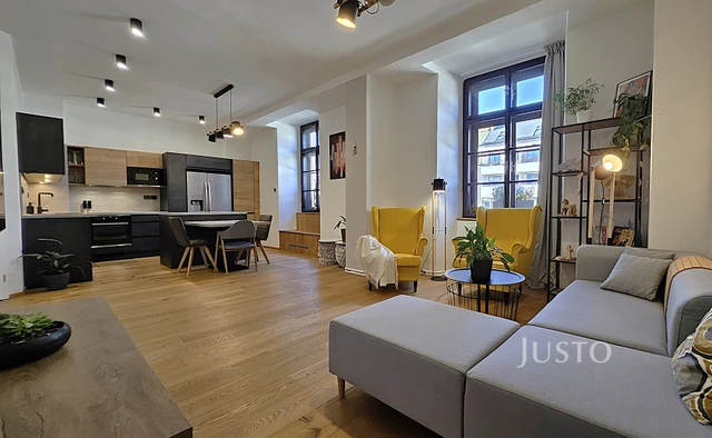 Prodej 4+kk, 113 m², Písek - Velké náměstí