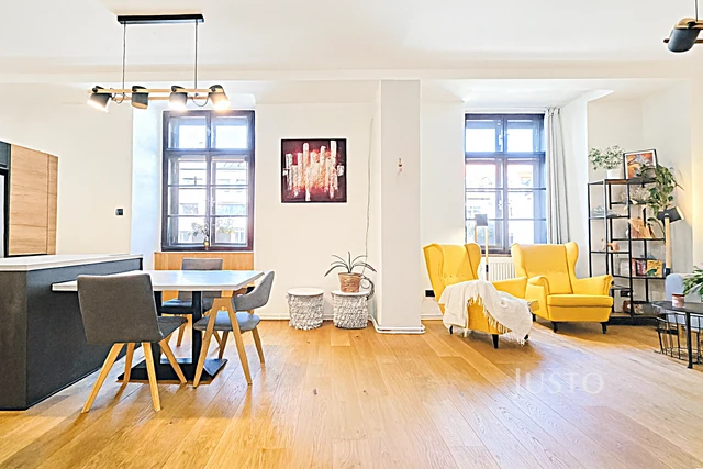 Prodej 4+kk, 113 m², Písek - Velké náměstí