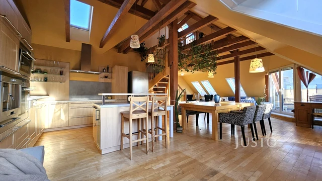 Prodej 5+kk, 182 m² + balkón 11 m²