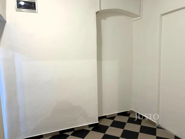 Pronájem obchodních prostor 60 m², Písek - Bakaláře