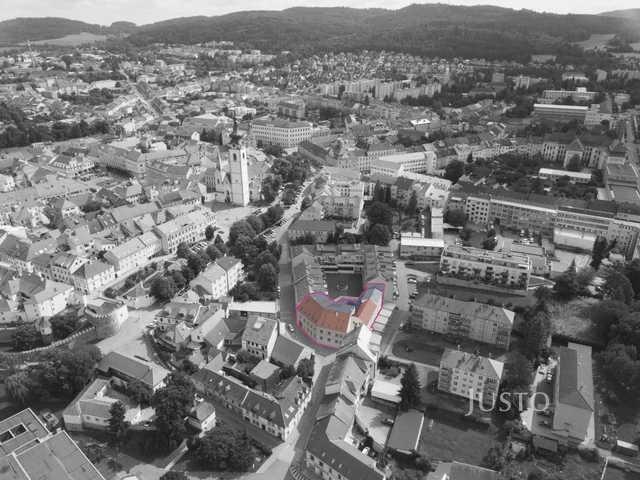 Prodej 2+kk 70 m² + balkón 7 m² + parkování