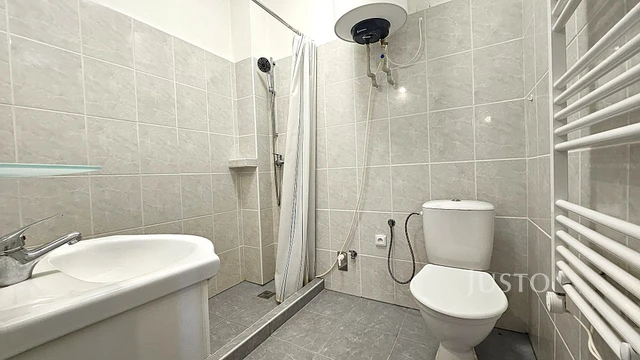 Prodej rodinného domu 160 m² s pozemkem 815 m²