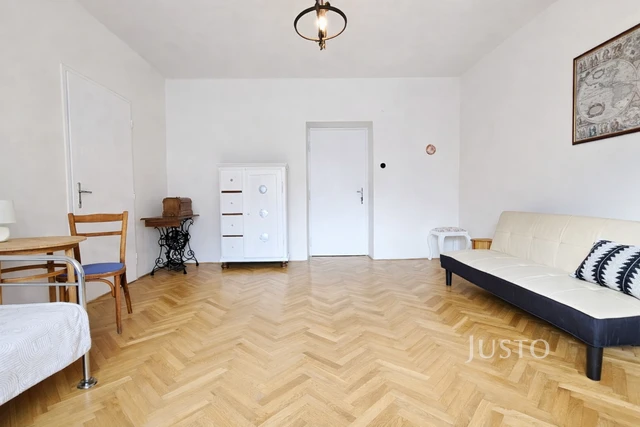 Prodej rodinného domu 160 m² s pozemkem 815 m²