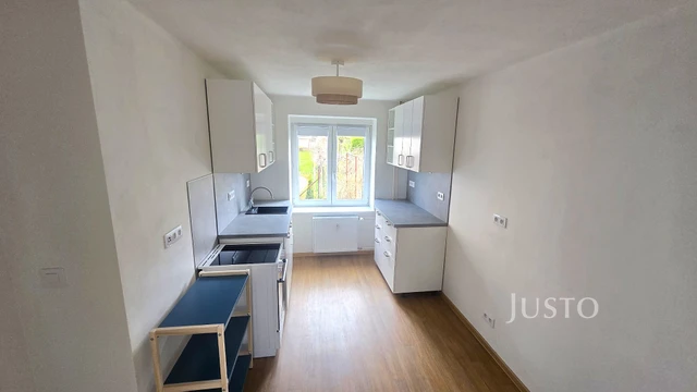 Pronájem 1+1 38 m², Písek - Smetanovo náměstí