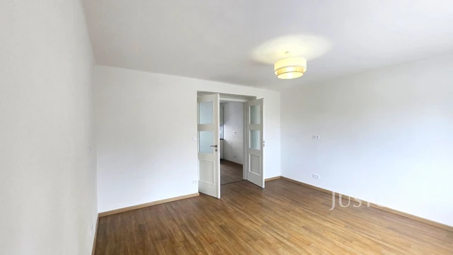 Pronájem 1+1 38 m², Písek - Smetanovo náměstí