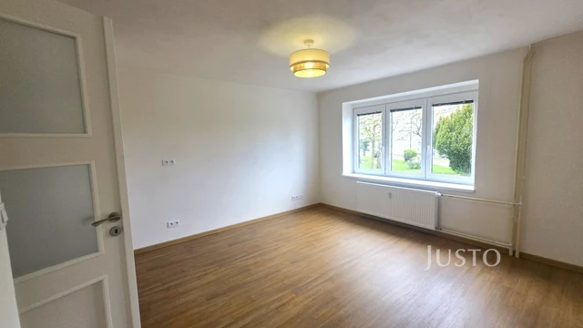 Pronájem 1+1 38 m², Písek - Smetanovo náměstí