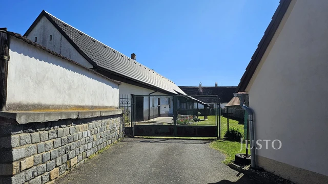 Prodej rodinného domu 141 m² s pozemkem 780 m², Jehnědno