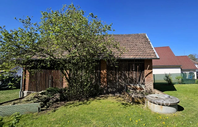 Prodej rodinného domu 141 m² s pozemkem 780 m², Jehnědno