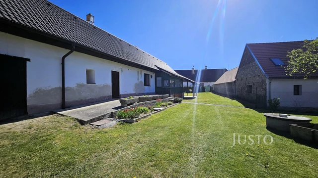 Prodej rodinného domu 141 m² s pozemkem 780 m², Jehnědno